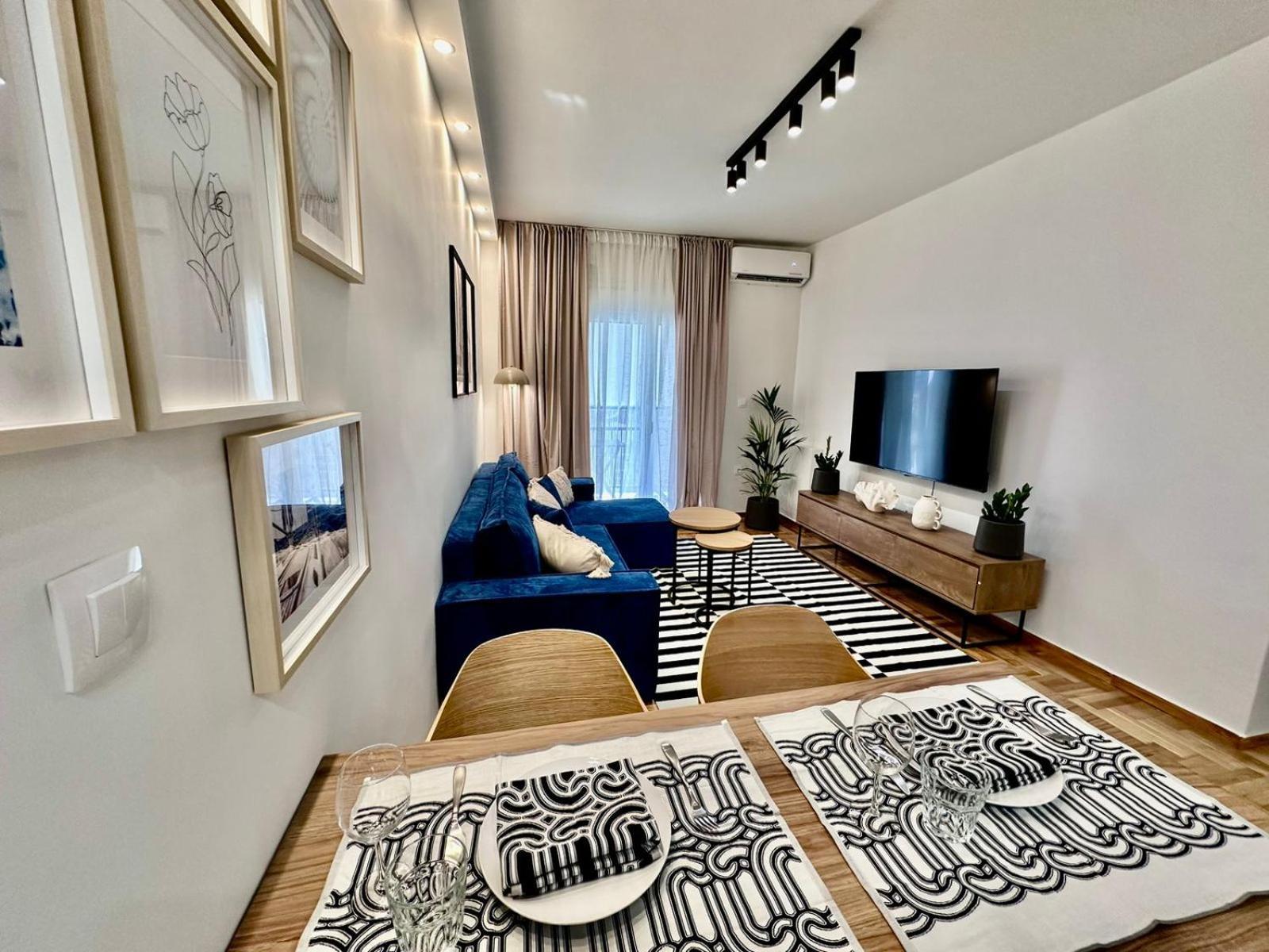 Marcus New Stylish Apt At The Heart Of Atena Exterior foto
